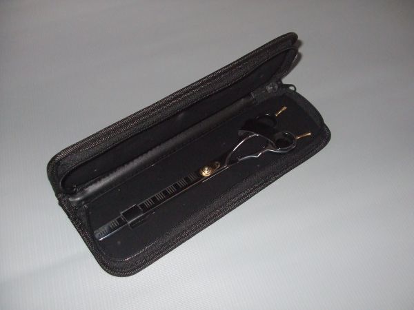 Tesoura Dentada UAU+ 8,5
